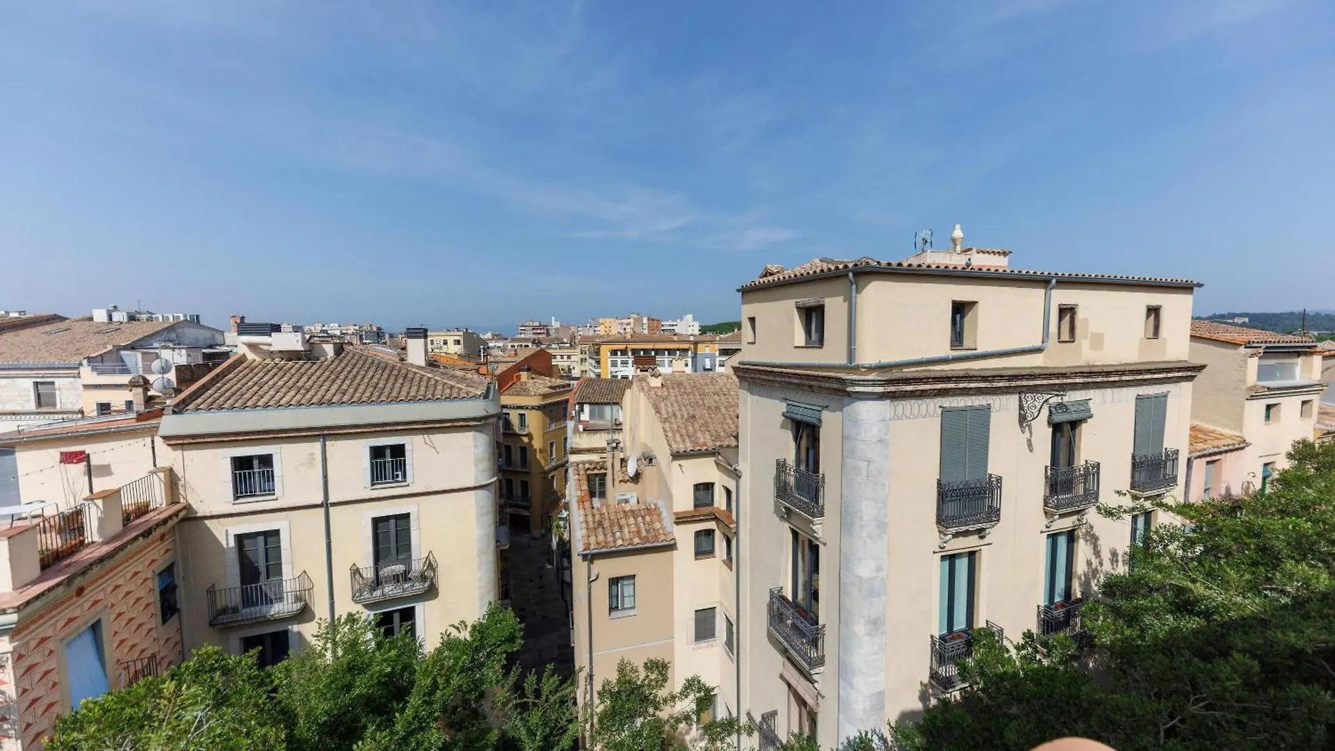 Bravissimo Vivaldi 3A, Monthly Apartment location